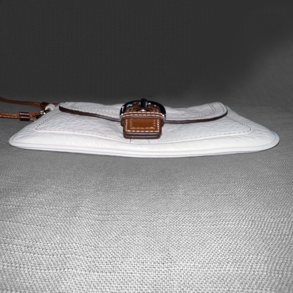 Coach Leather Slim Wristlet Clutch Bag - Picture 8 of 9